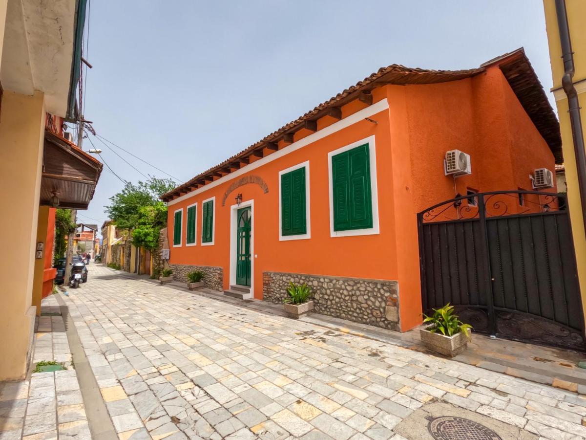 Intown Guesthouse Shkoder Exterior photo