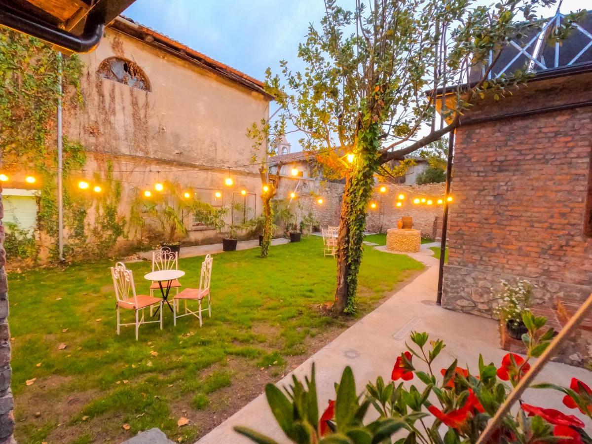Intown Guesthouse Shkoder Exterior photo