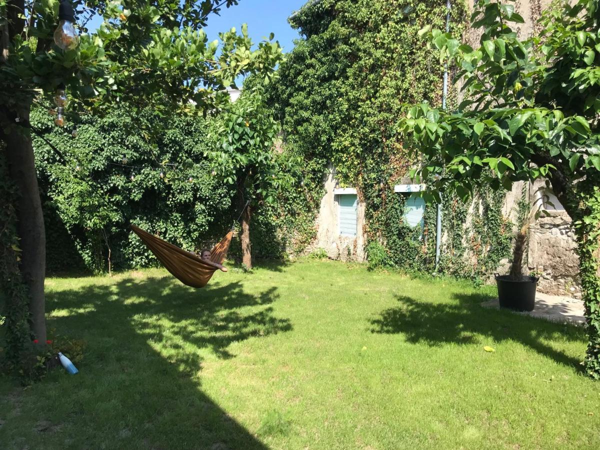 Intown Guesthouse Shkoder Exterior photo